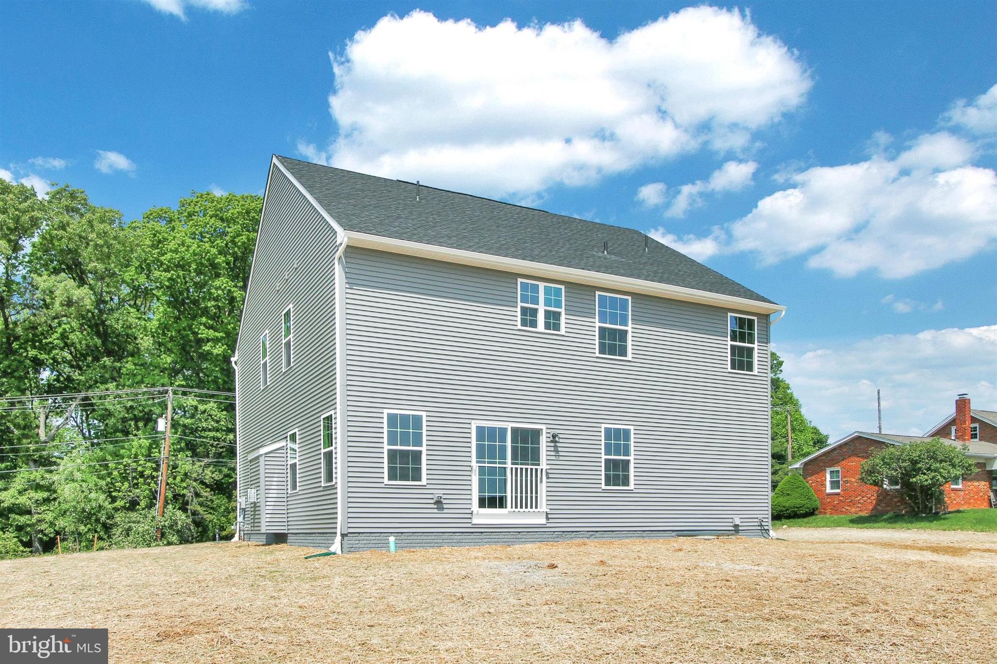 HIGH POINTE SOUTH - Residential