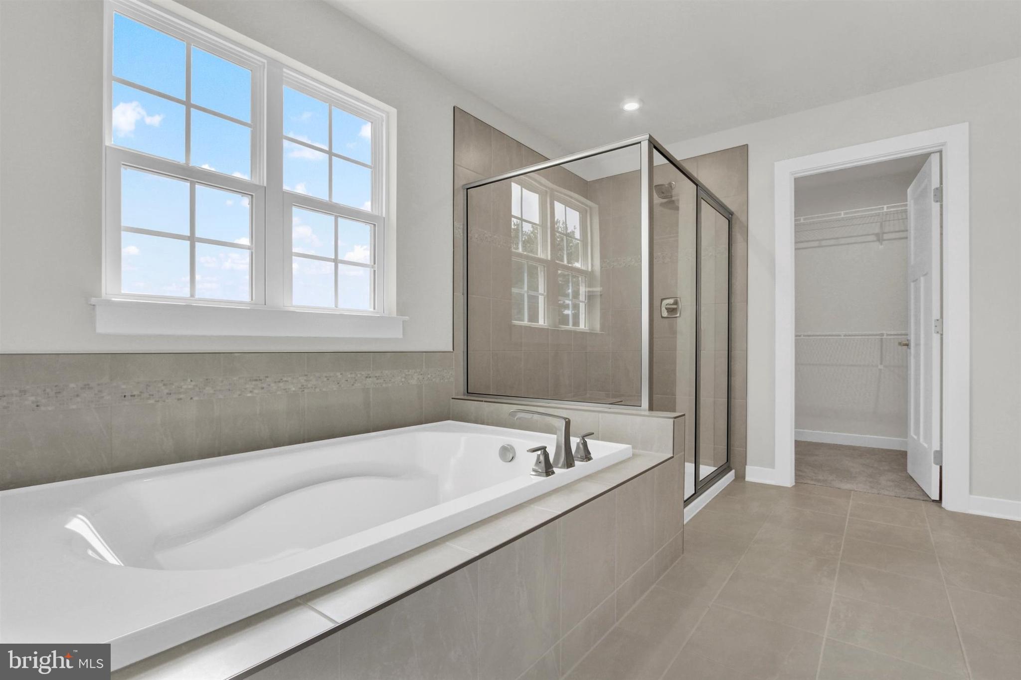 HIGH POINTE SOUTH - Residential