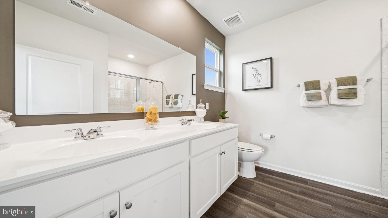 SPRING LAKES - Residential