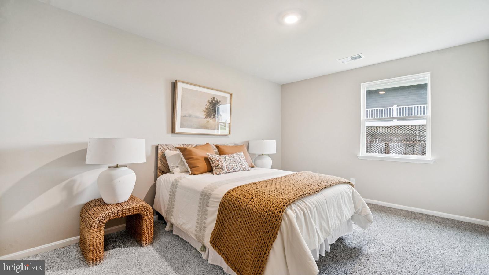 SPRING LAKES - Residential