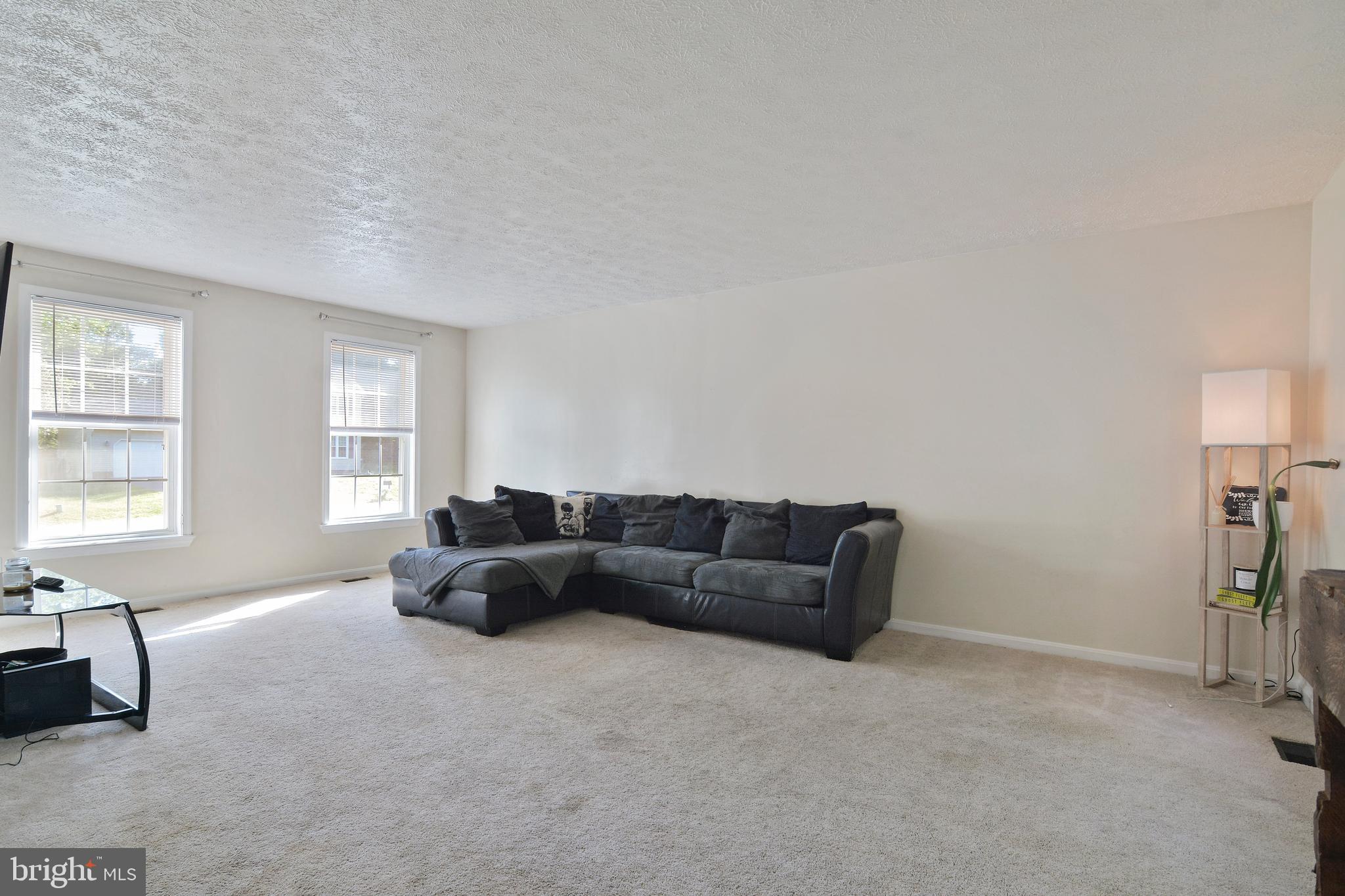 RUFFIN'S POND - Residential