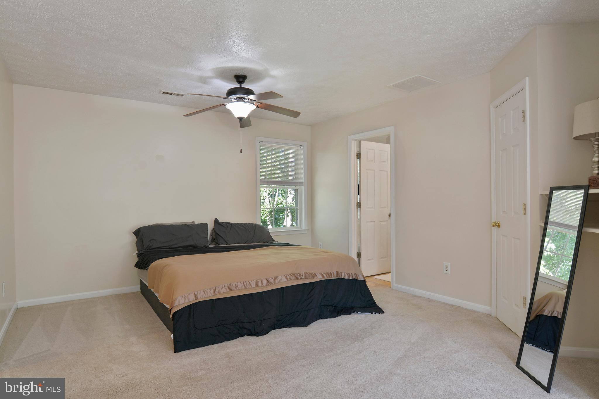 RUFFIN'S POND - Residential