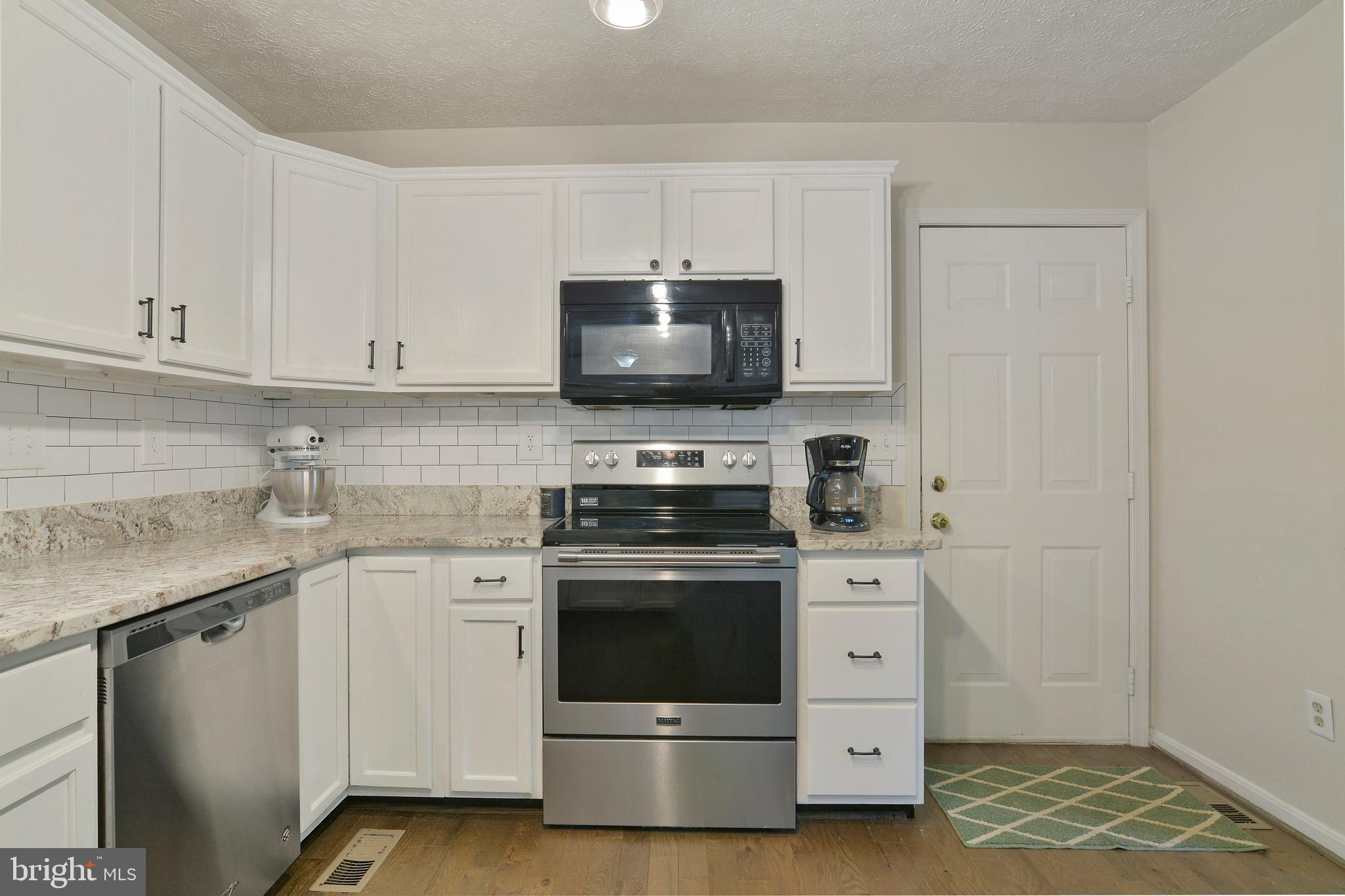 RUFFIN'S POND - Residential