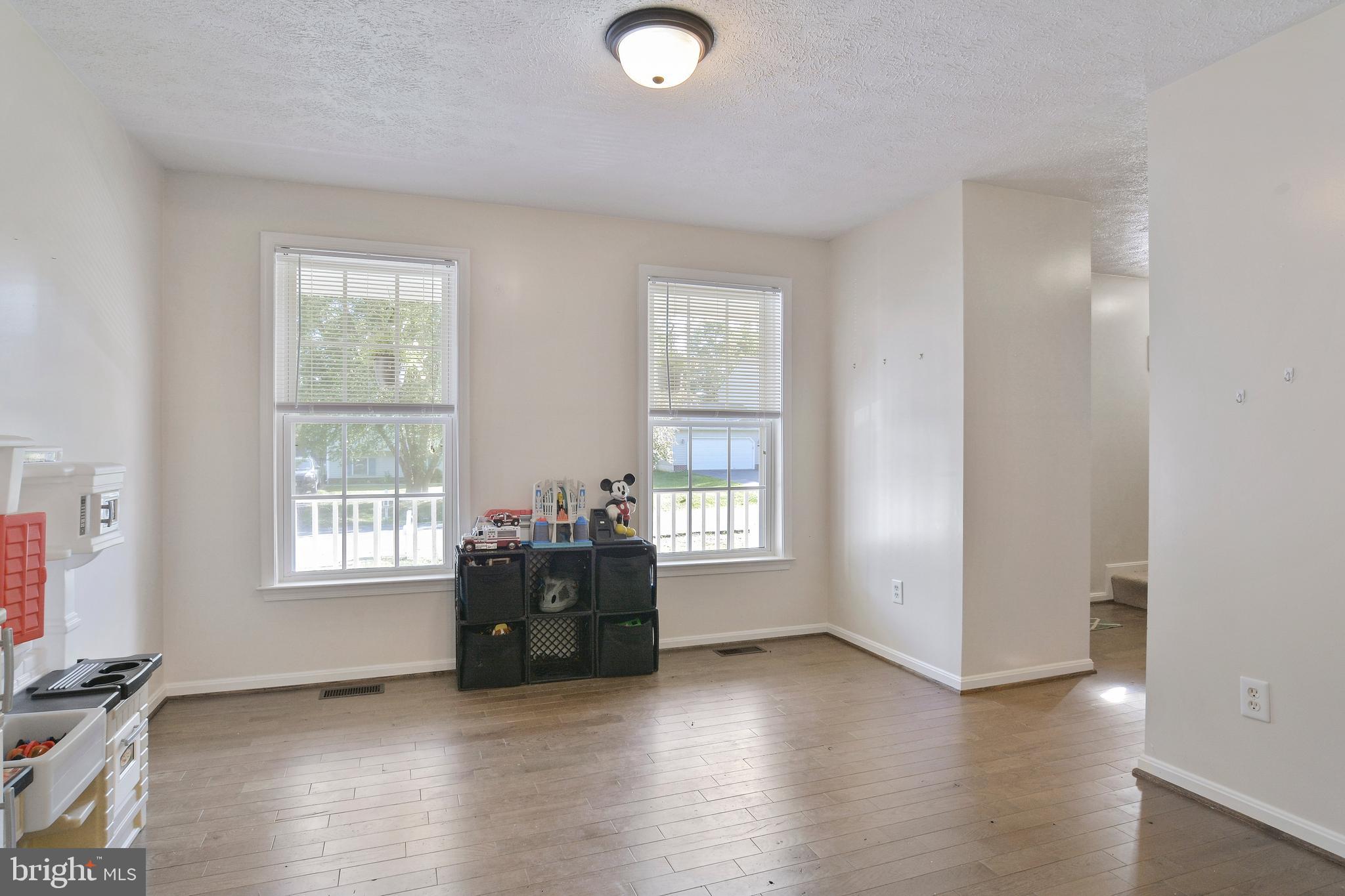 RUFFIN'S POND - Residential