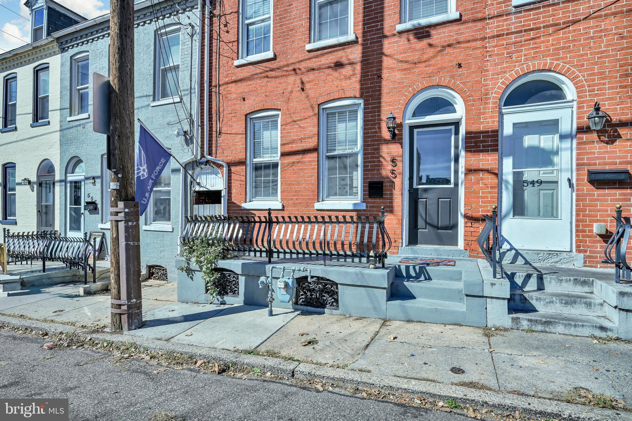 551 W VINE STREET