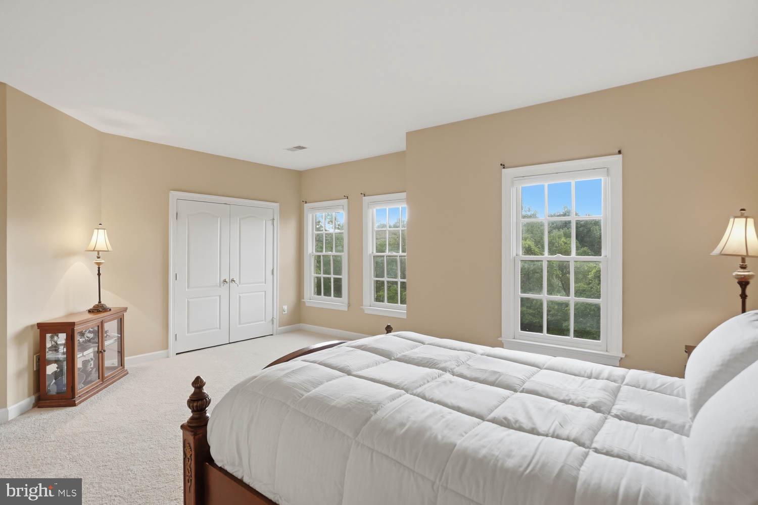 BEACON HILL - Residential