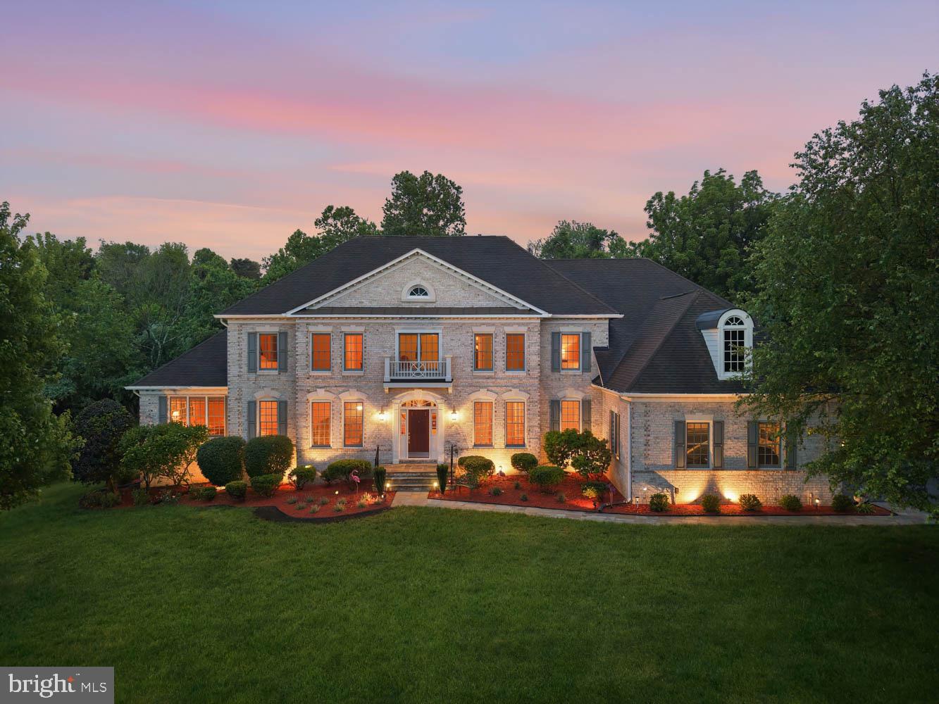 BEACON HILL - Residential