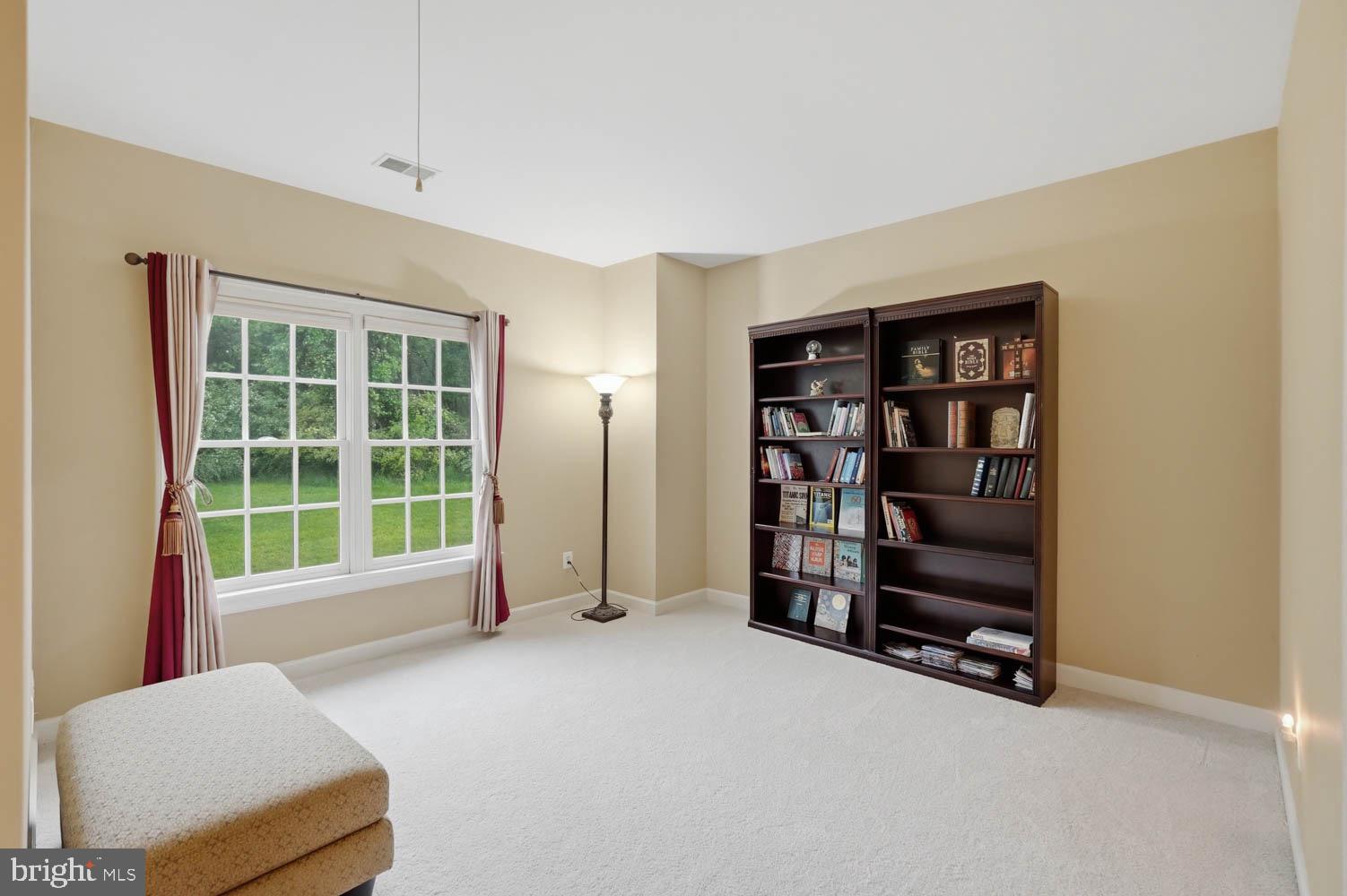 BEACON HILL - Residential