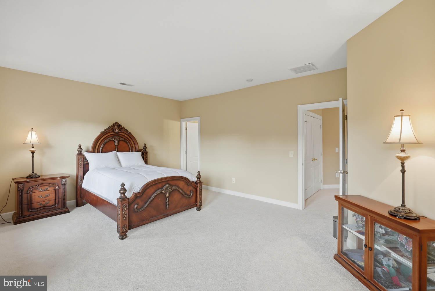 BEACON HILL - Residential