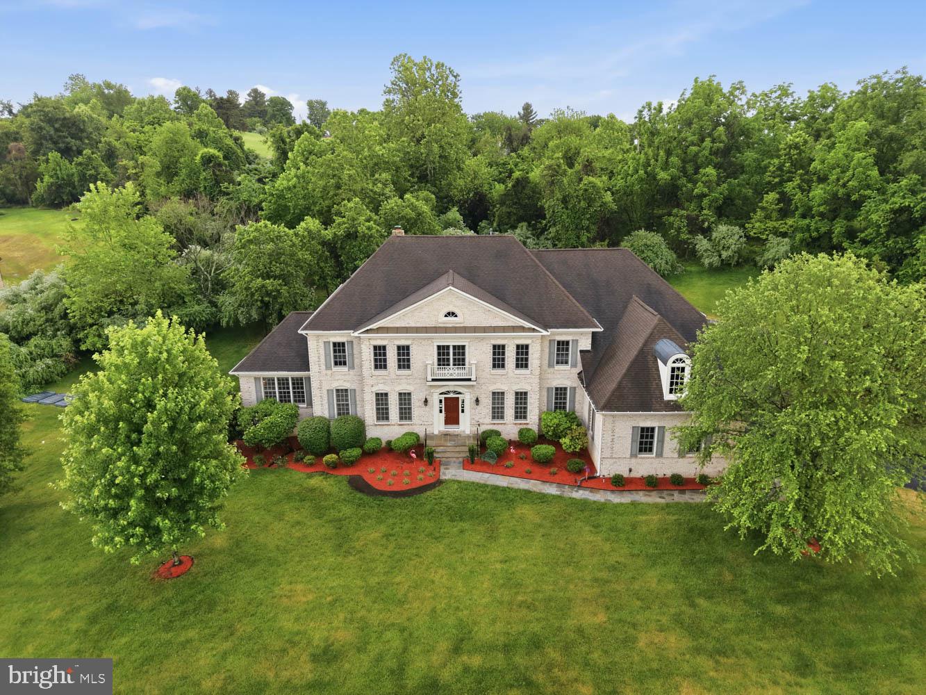 BEACON HILL - Residential
