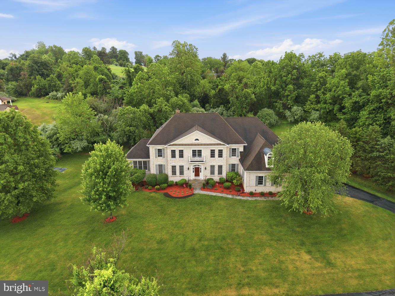 BEACON HILL - Residential