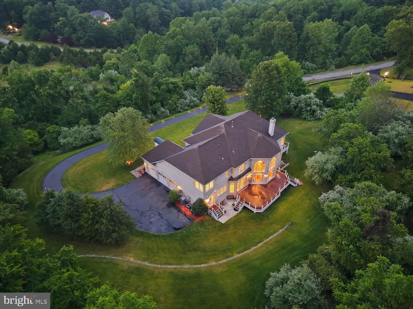 BEACON HILL - Residential