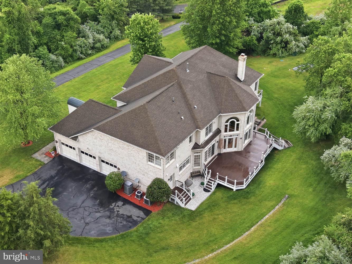 BEACON HILL - Residential