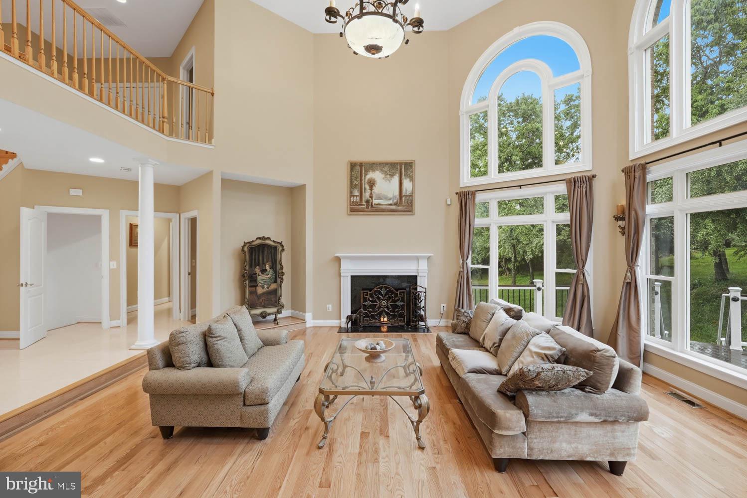 BEACON HILL - Residential