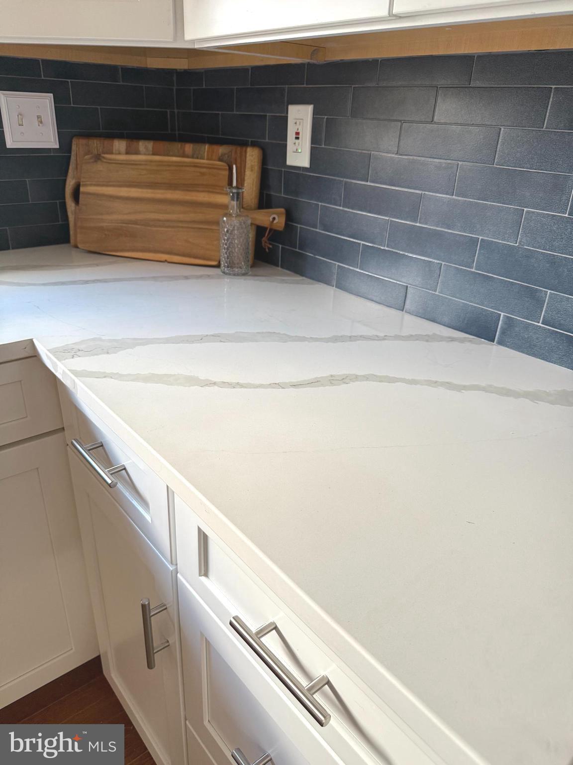 FOUR SEASONS ESTATES - Residential