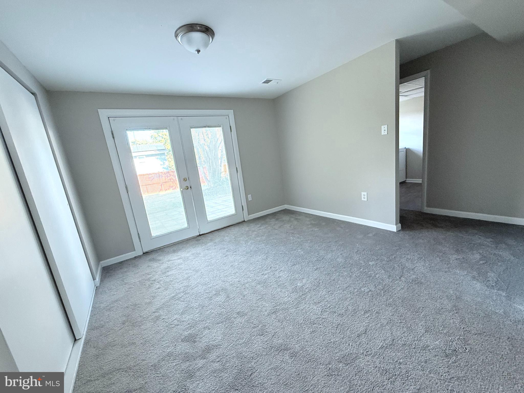 FOUR SEASONS ESTATES - Residential