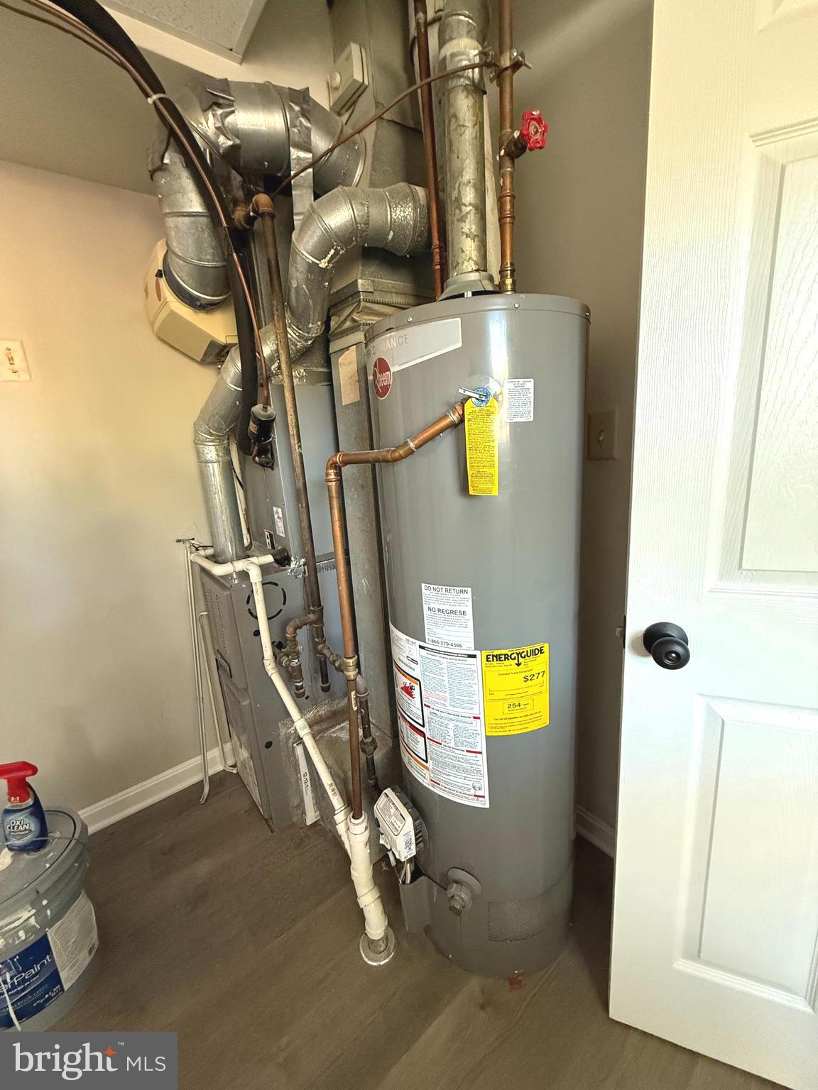 FOUR SEASONS ESTATES - Residential