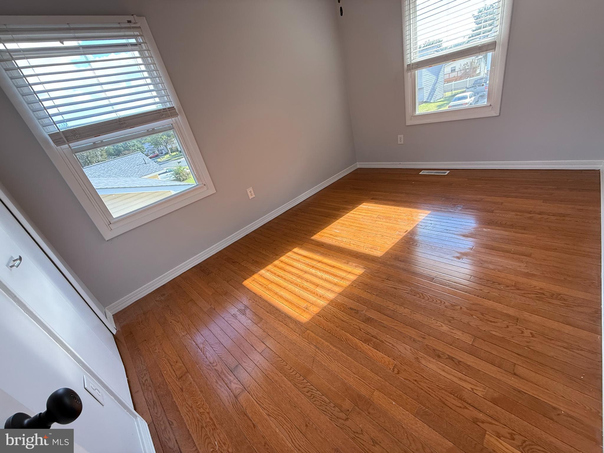 FOUR SEASONS ESTATES - Residential