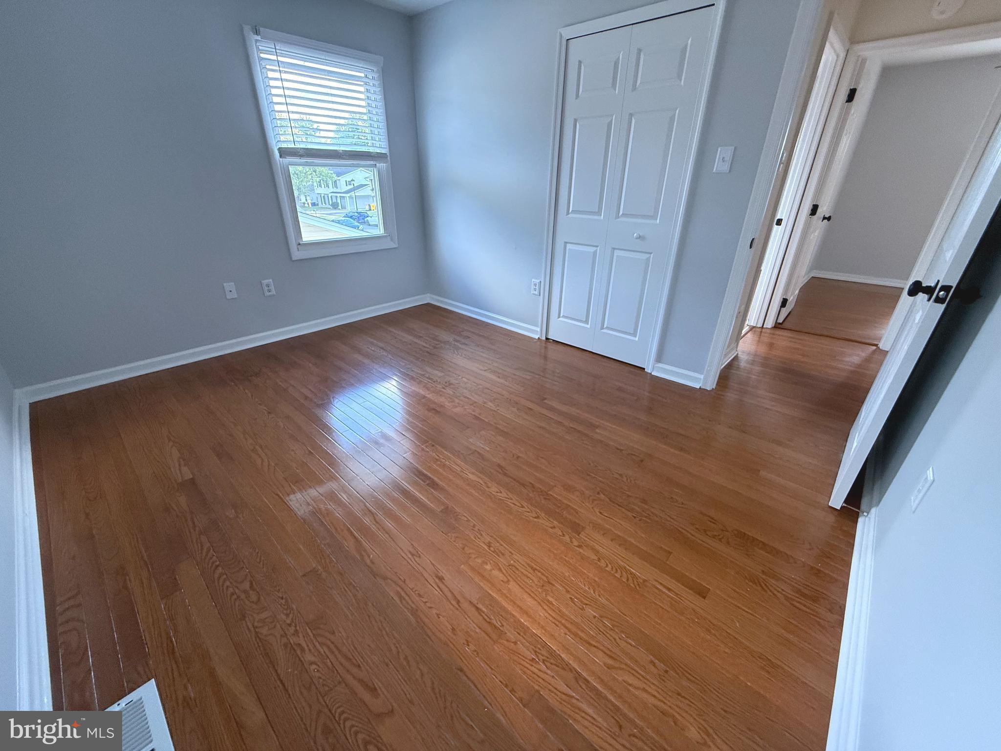 FOUR SEASONS ESTATES - Residential