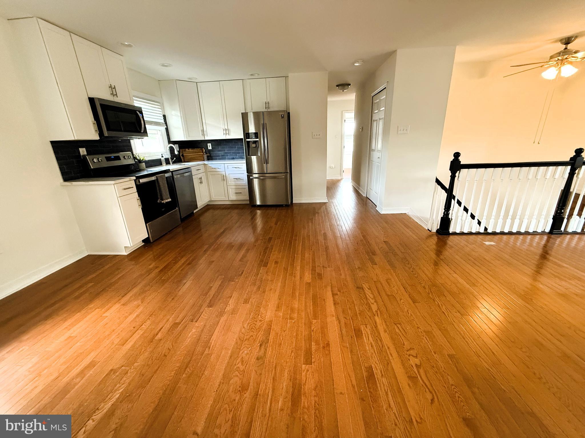 FOUR SEASONS ESTATES - Residential