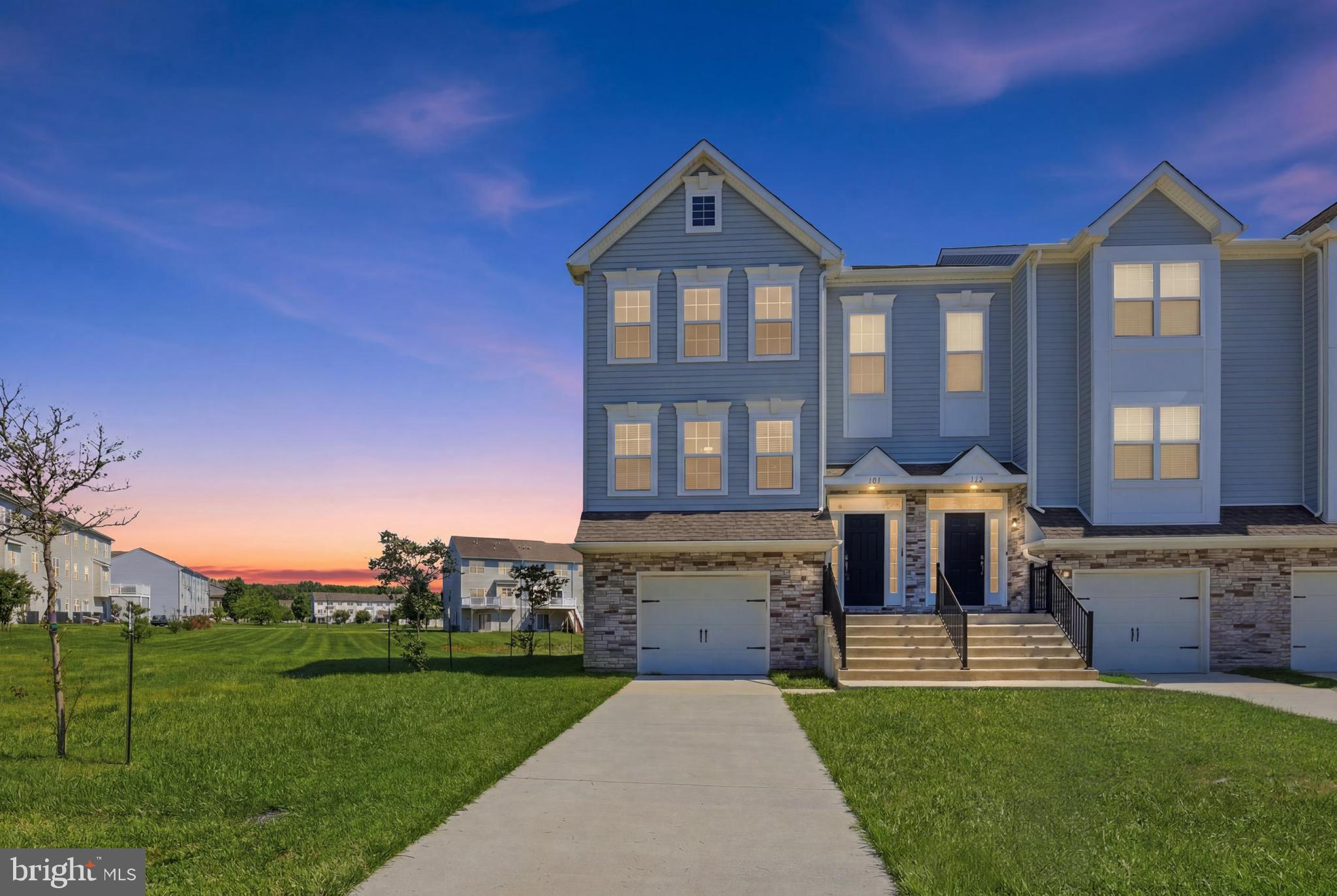 121 LEXINGTON PLACE