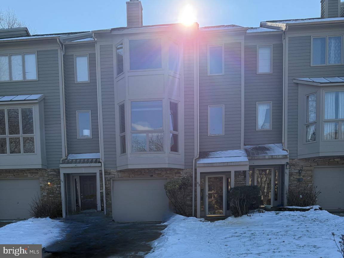 SUMMIT CHASE - Residential Lease