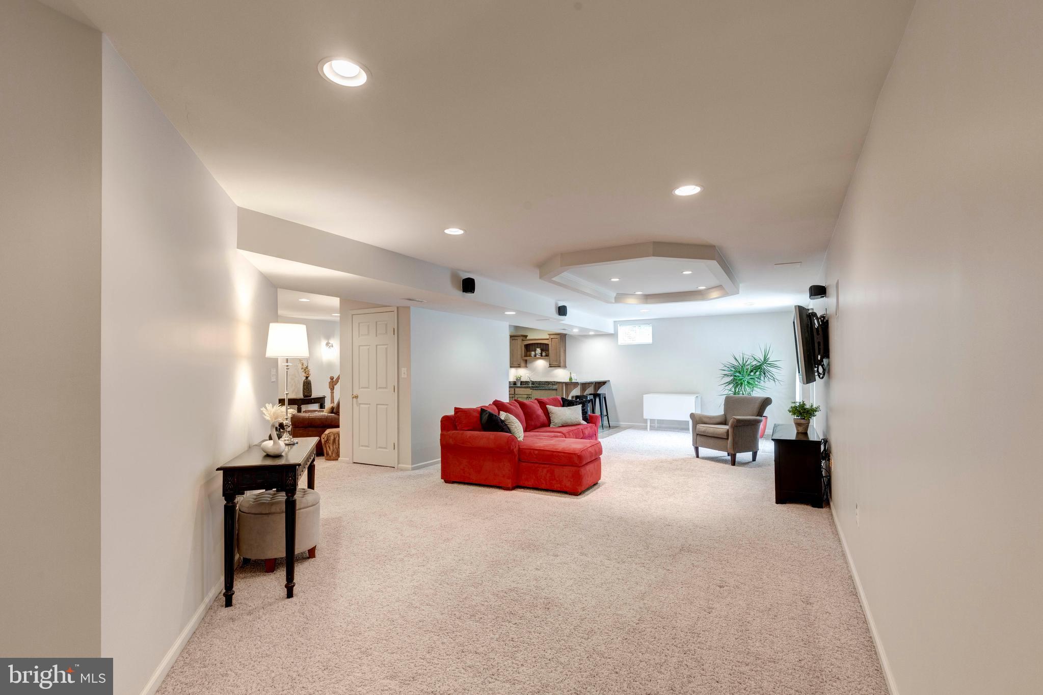 SPRUCE MEADOWS - Residential