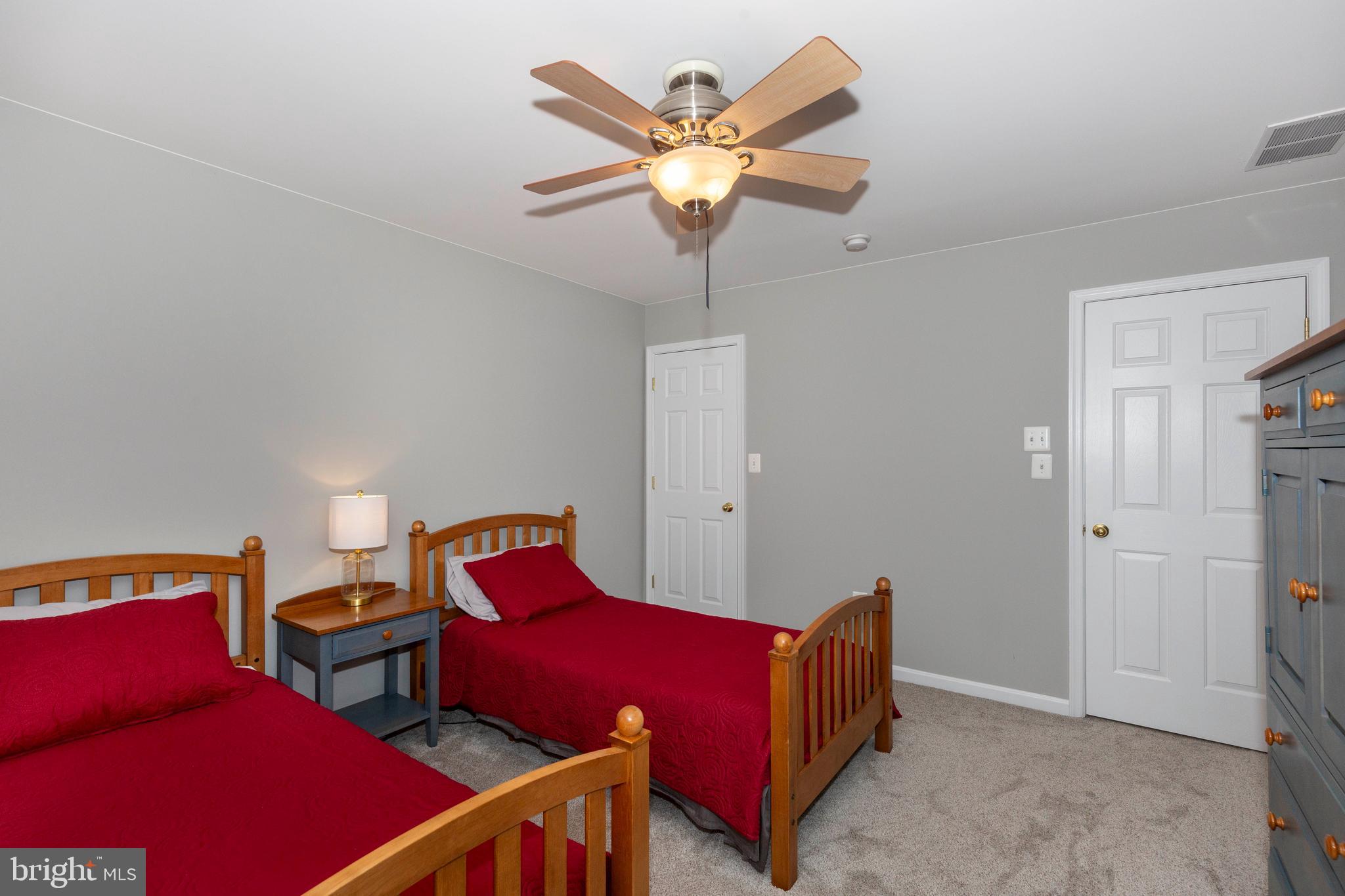 SPRUCE MEADOWS - Residential