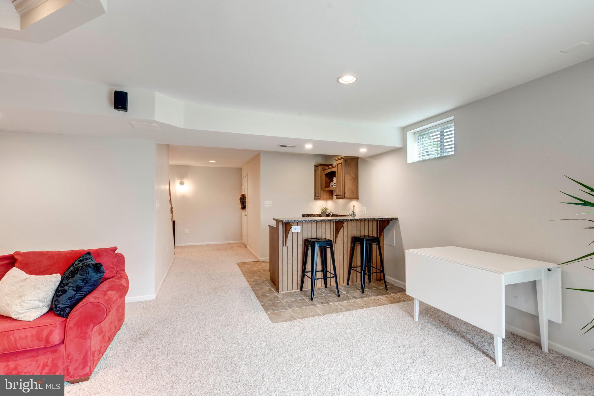 SPRUCE MEADOWS - Residential