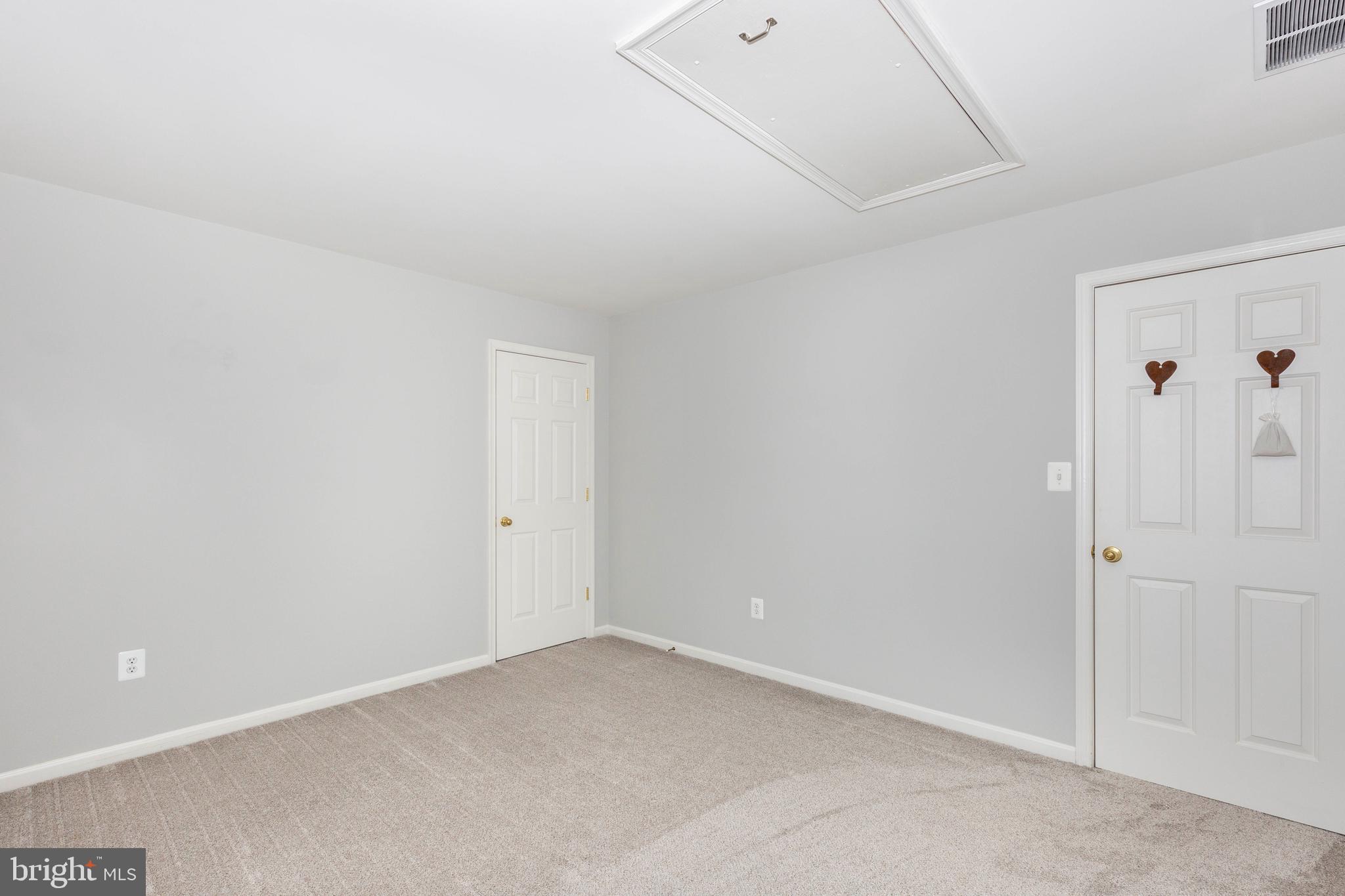 SPRUCE MEADOWS - Residential