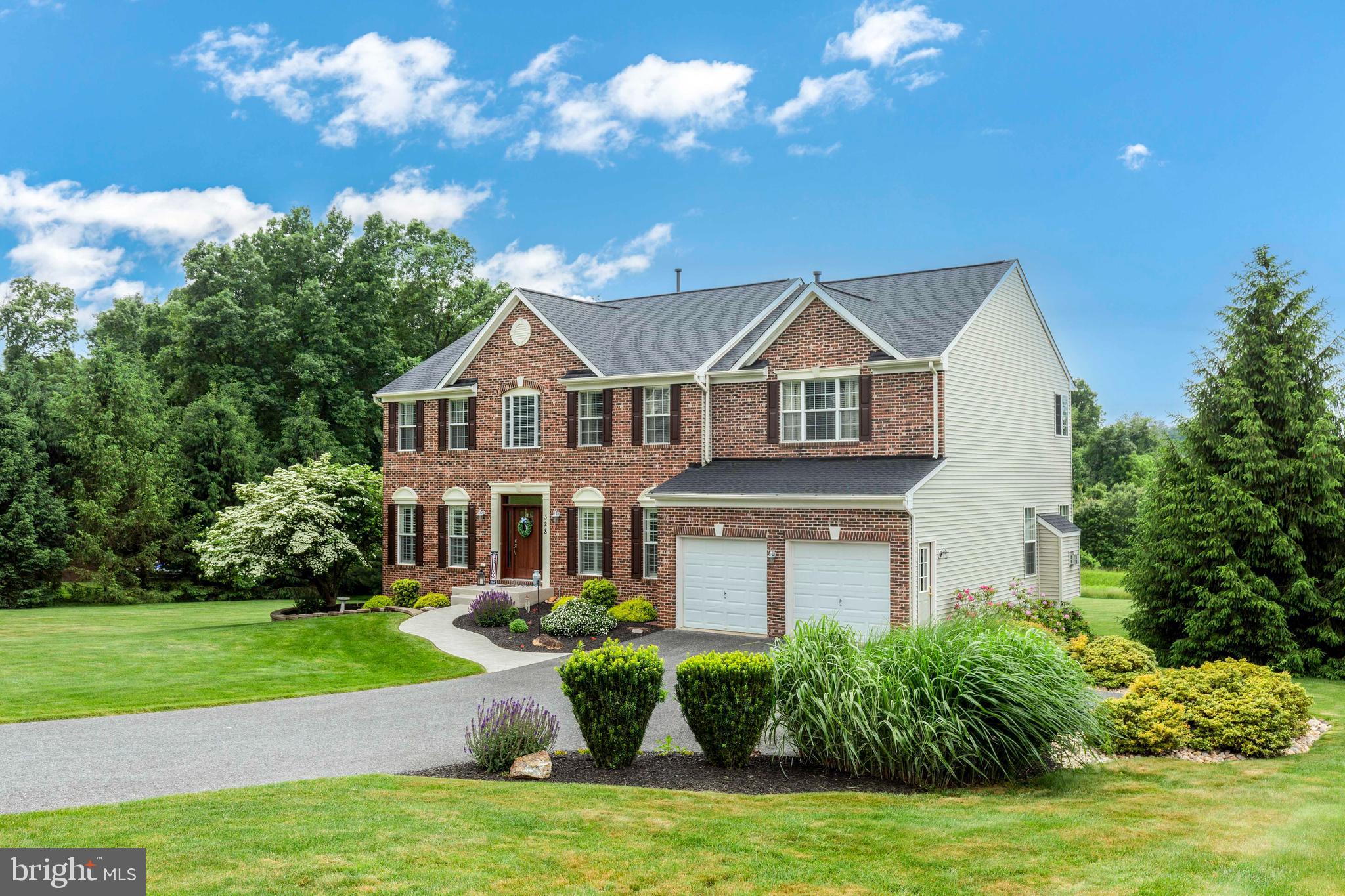 SPRUCE MEADOWS - Residential