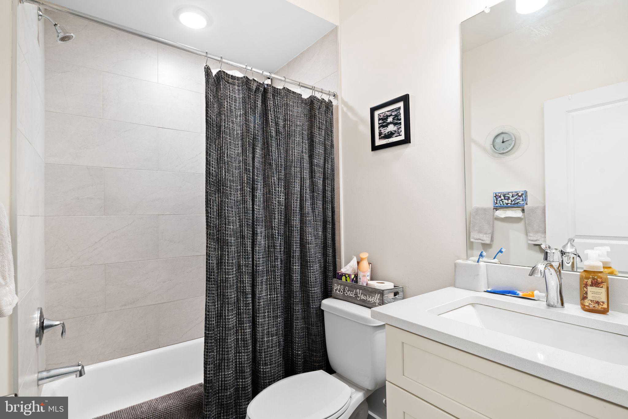 SOUTH KENSINGTON - Residential