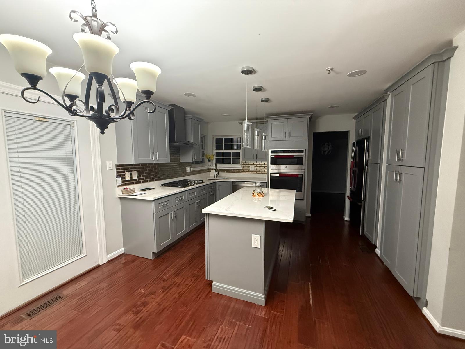 SPRINGDALE-PLAT 3> - Residential Lease