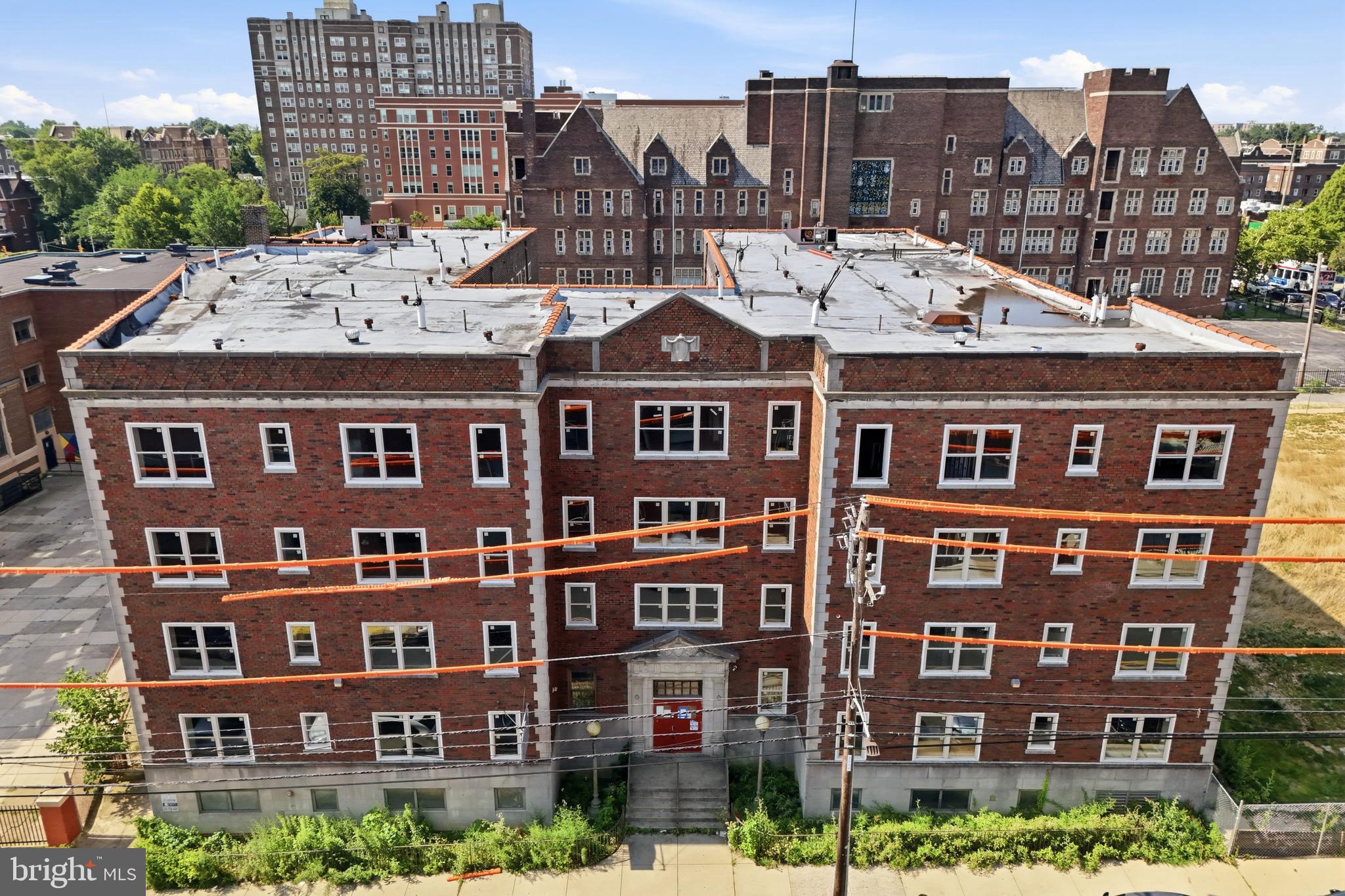 4710 LOCUST STREET