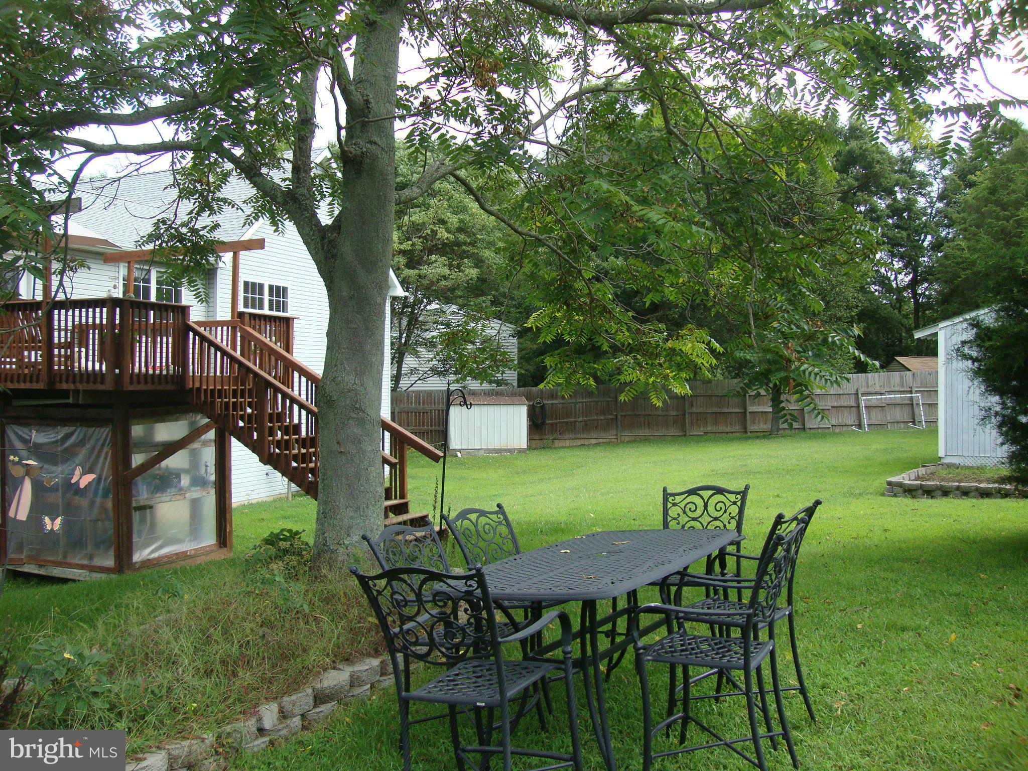 GREENMONT - Residential Lease