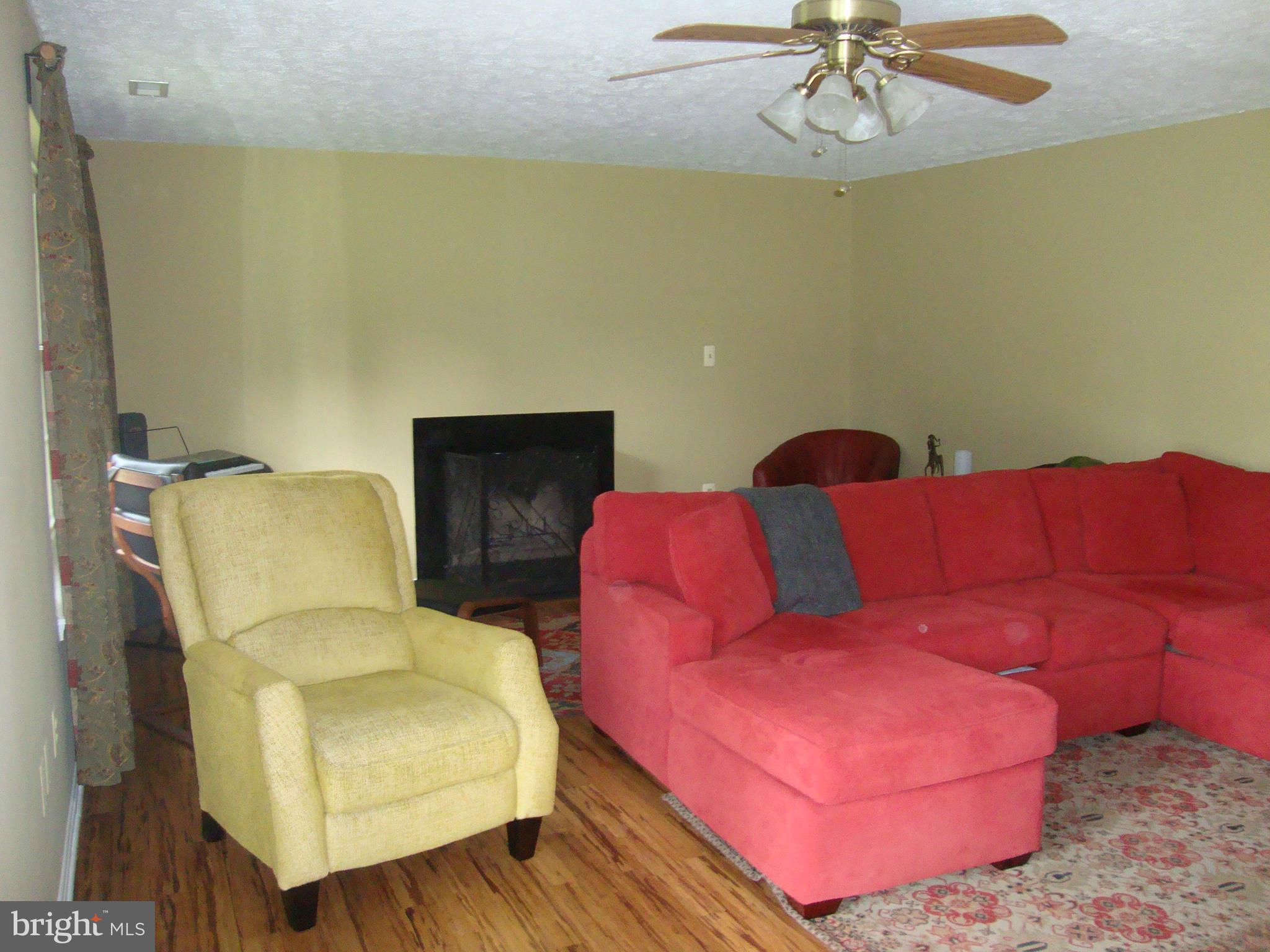 GREENMONT - Residential Lease