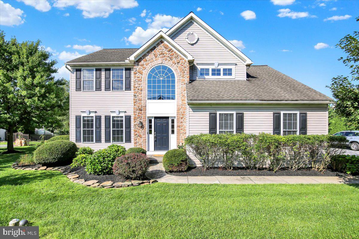 49 PENNWOOD DRIVE