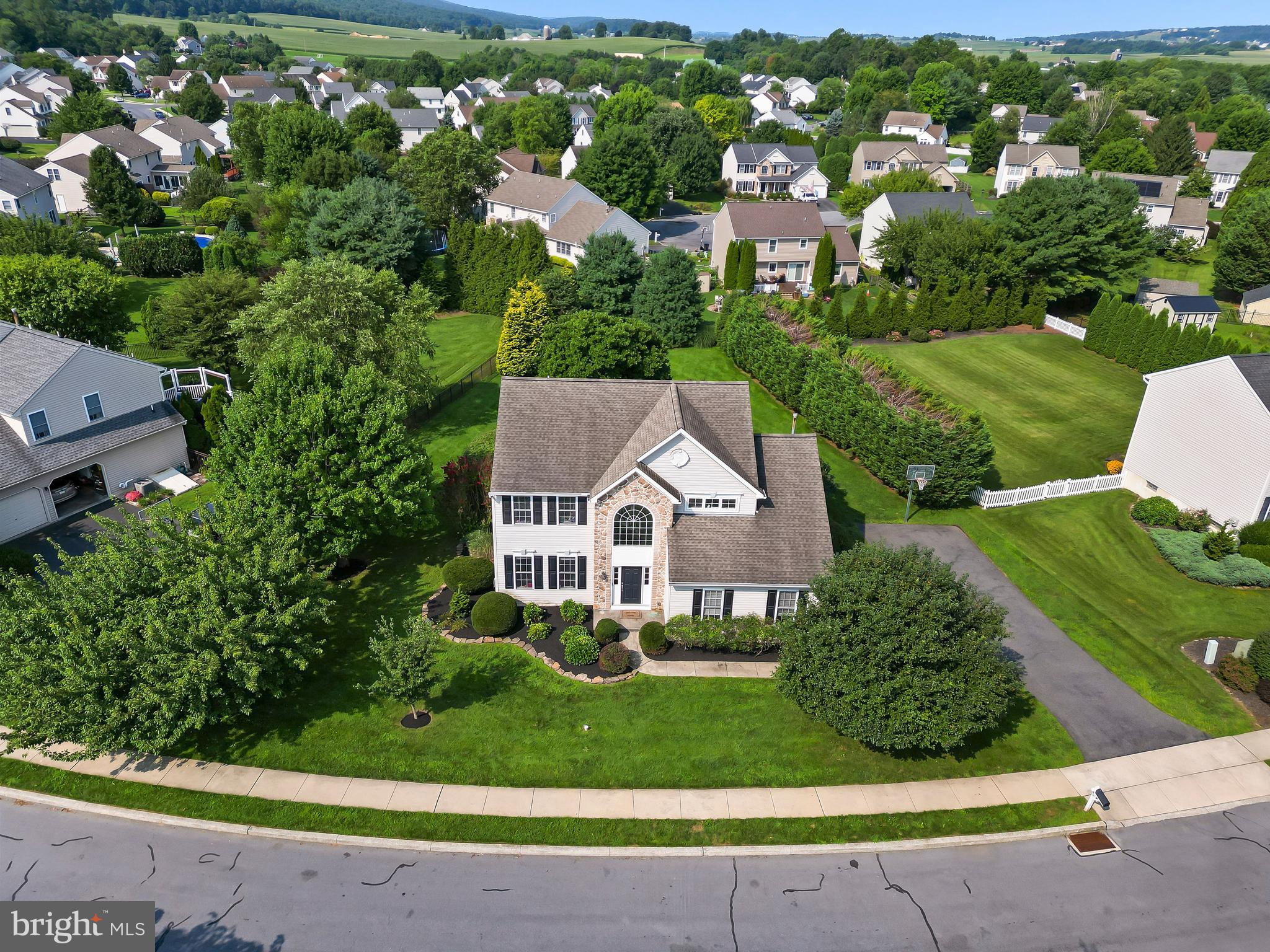 49 PENNWOOD DRIVE