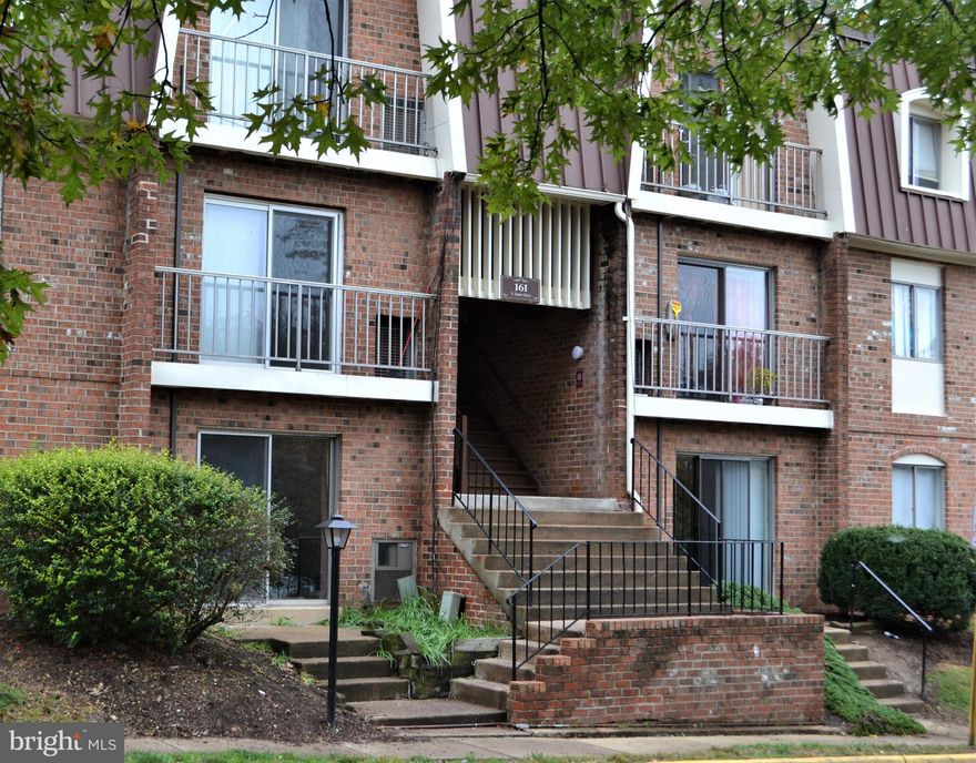 Meticulously maintained Home in prime location,  This spacious condo is full of numerous updates throughout the home to include: Hardwood Floors in Dining/Living rooms, New Anderson Thermal Windows and Sliding glass Patio door. Updated Electrical panel and switches.  Plenty of storage inside the unit to include a cedar wood lined closet.  There are laundry machines in each building and the unit comes with an additional storage area on lower level.    Be sure to view the Immersive 3-D Virtual Tour: https://my.matterport.com/show/?m=hpV3Hes1cA2