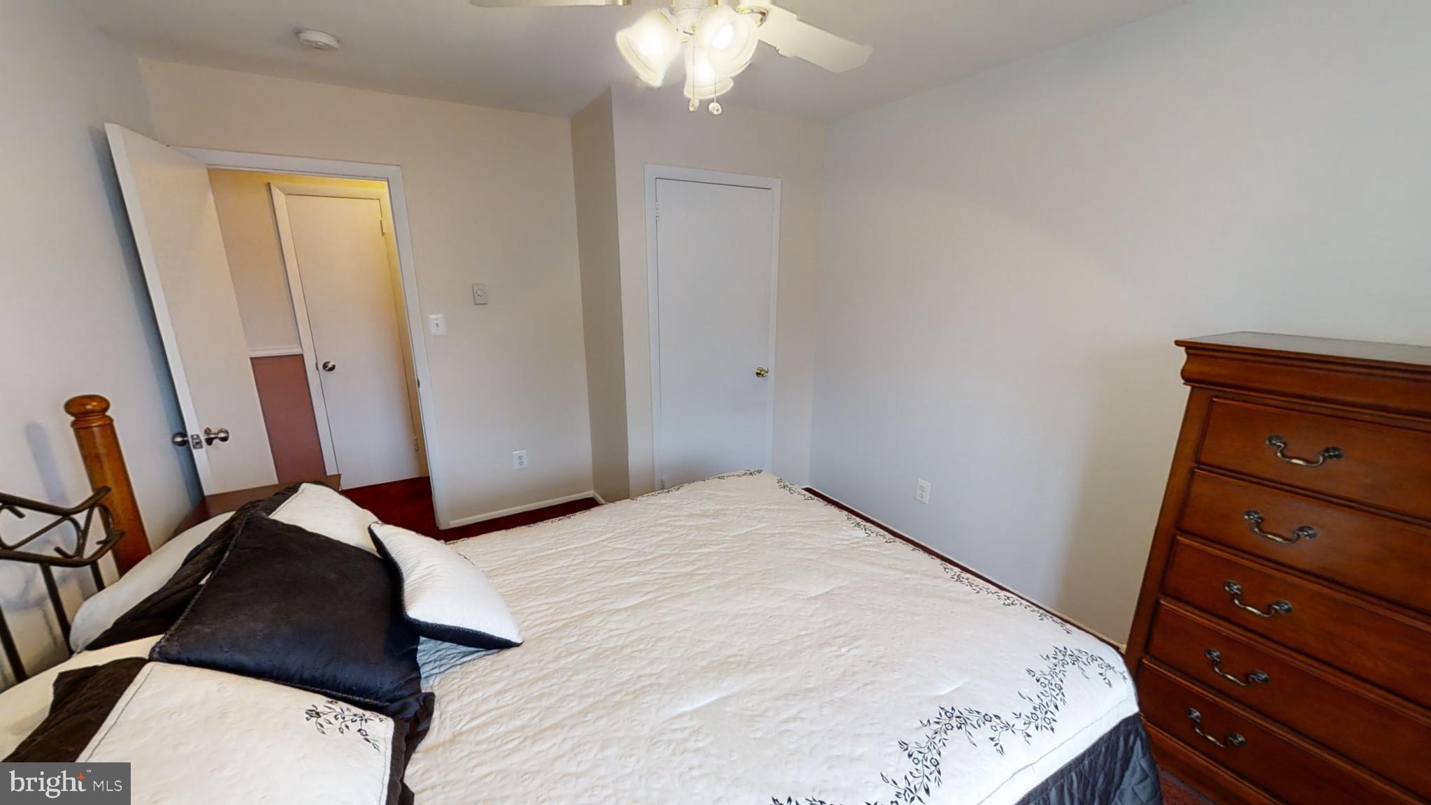 PEMBROOKE - Residential