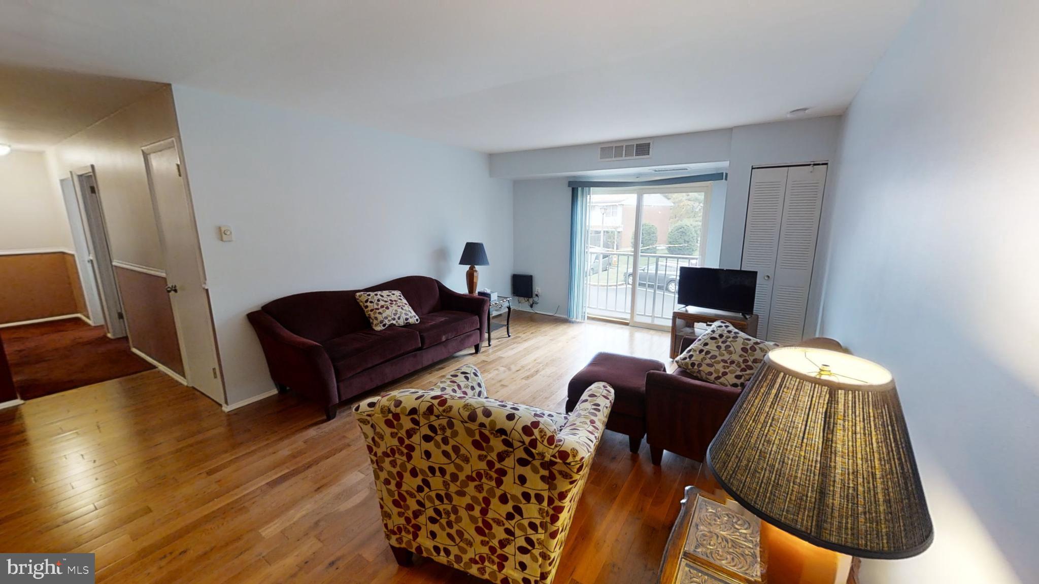 PEMBROOKE - Residential