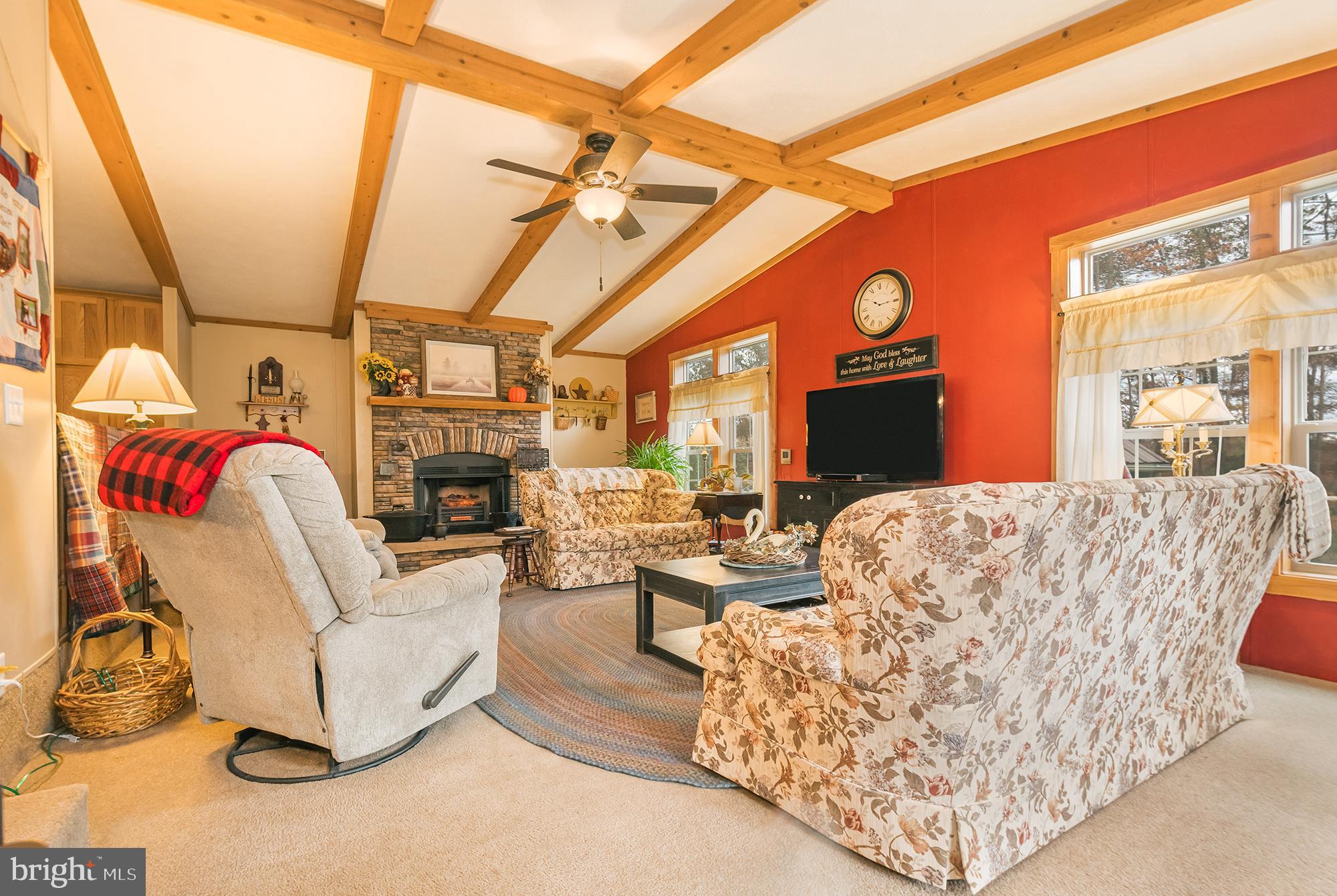 HUTTON - Residential