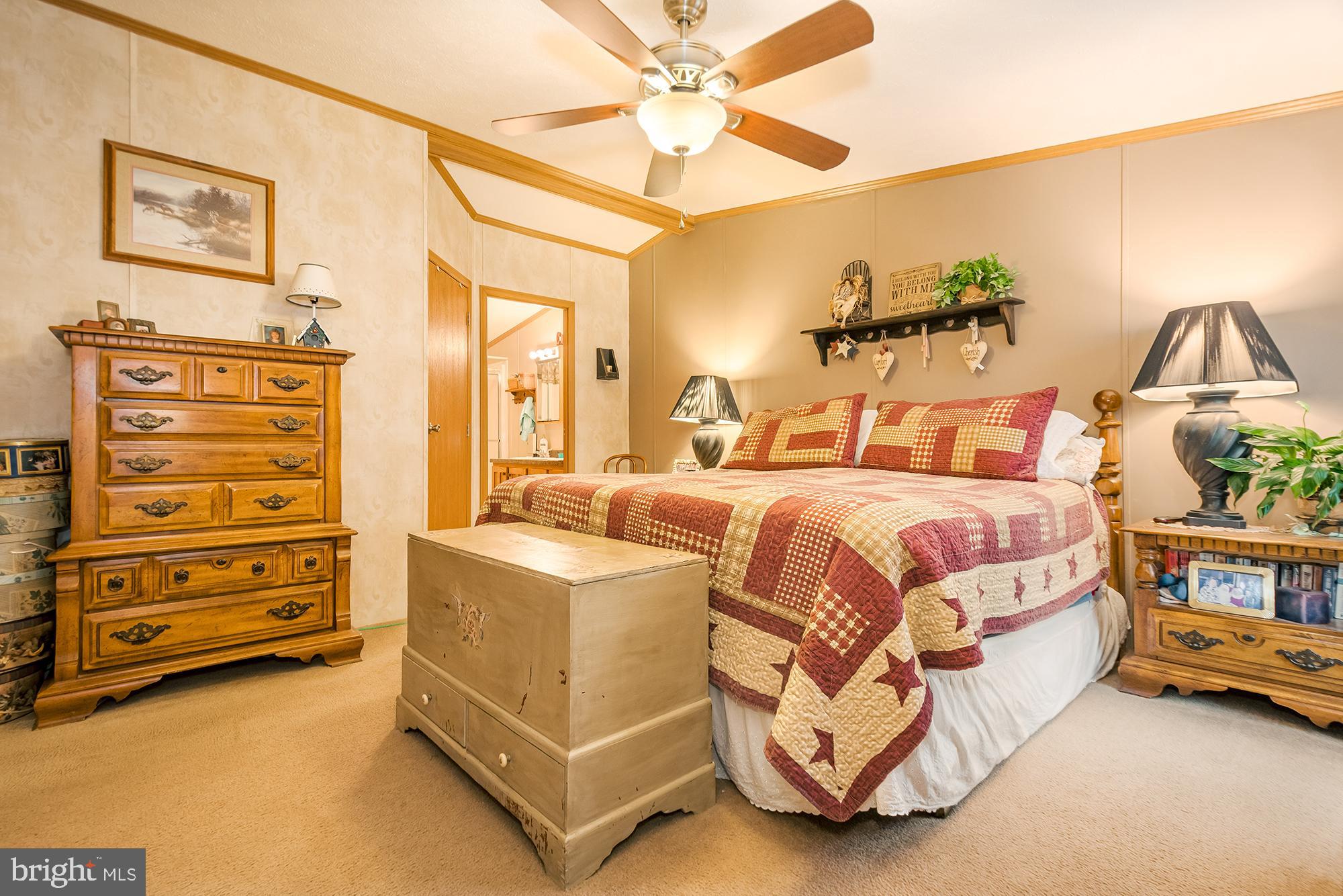 HUTTON - Residential