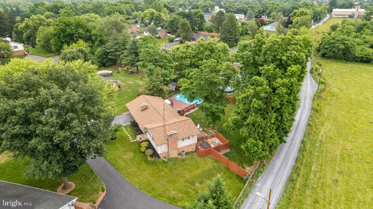 PIKEVIEW ACRES - Residential