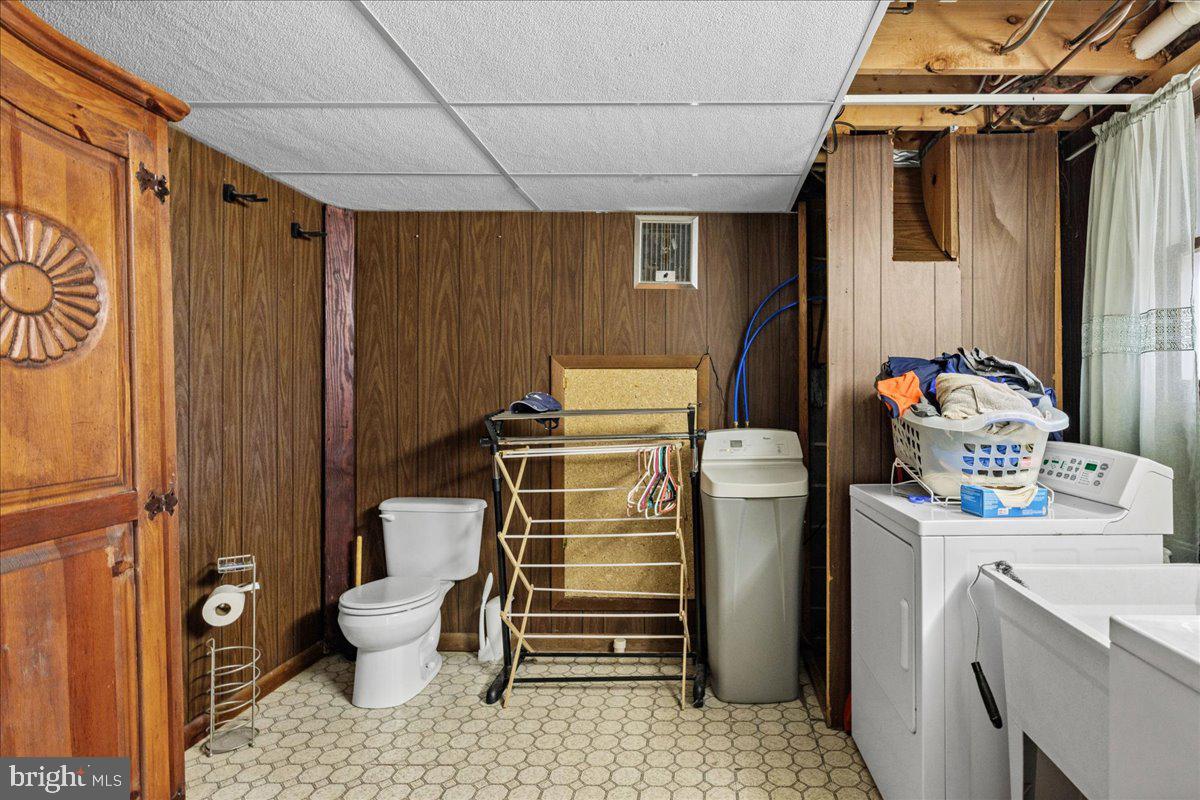 PIKEVIEW ACRES - Residential