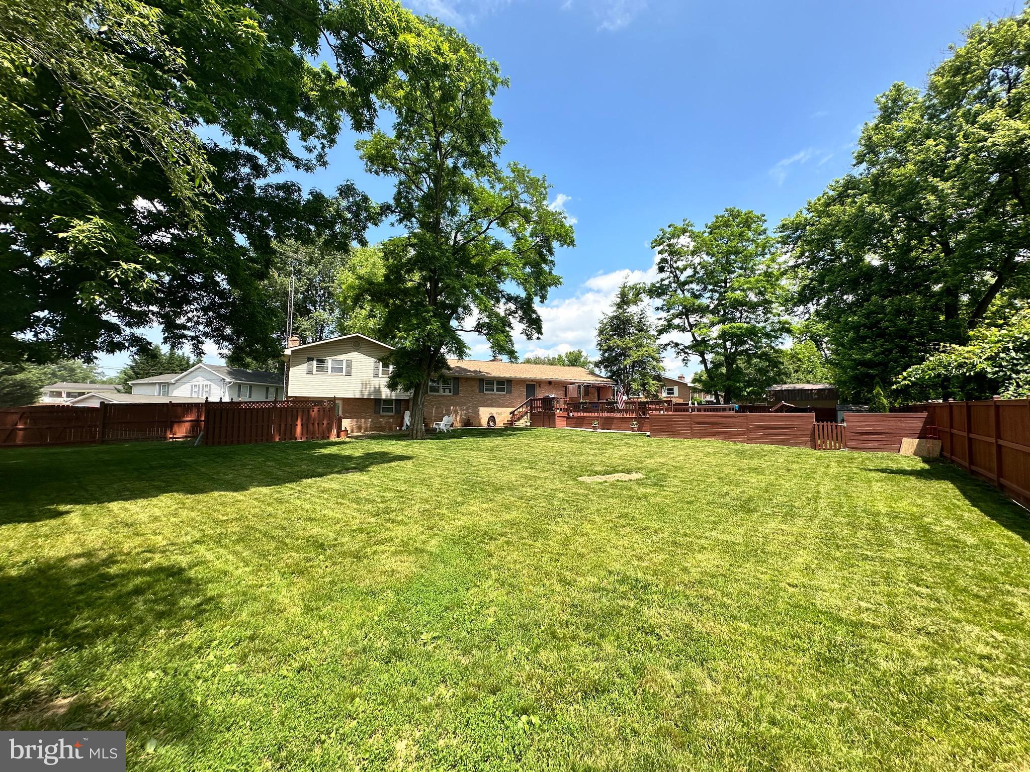 PIKEVIEW ACRES - Residential