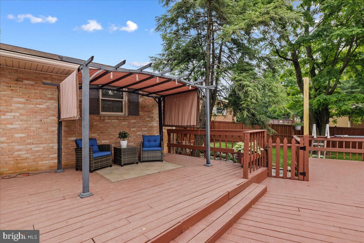 PIKEVIEW ACRES - Residential