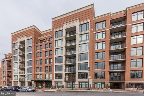 Photo of 4915 HAMPDEN LN #502, BETHESDA, MD 20814 (MLS # MDMC2082790)