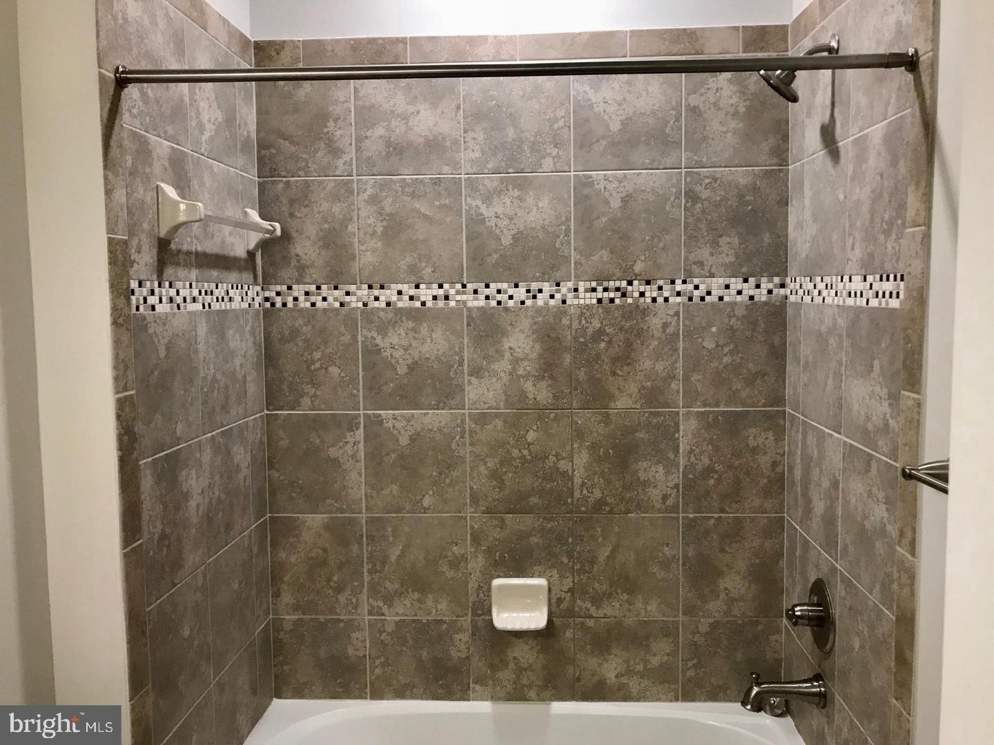 BRADLEY SQUARE - Residential Lease