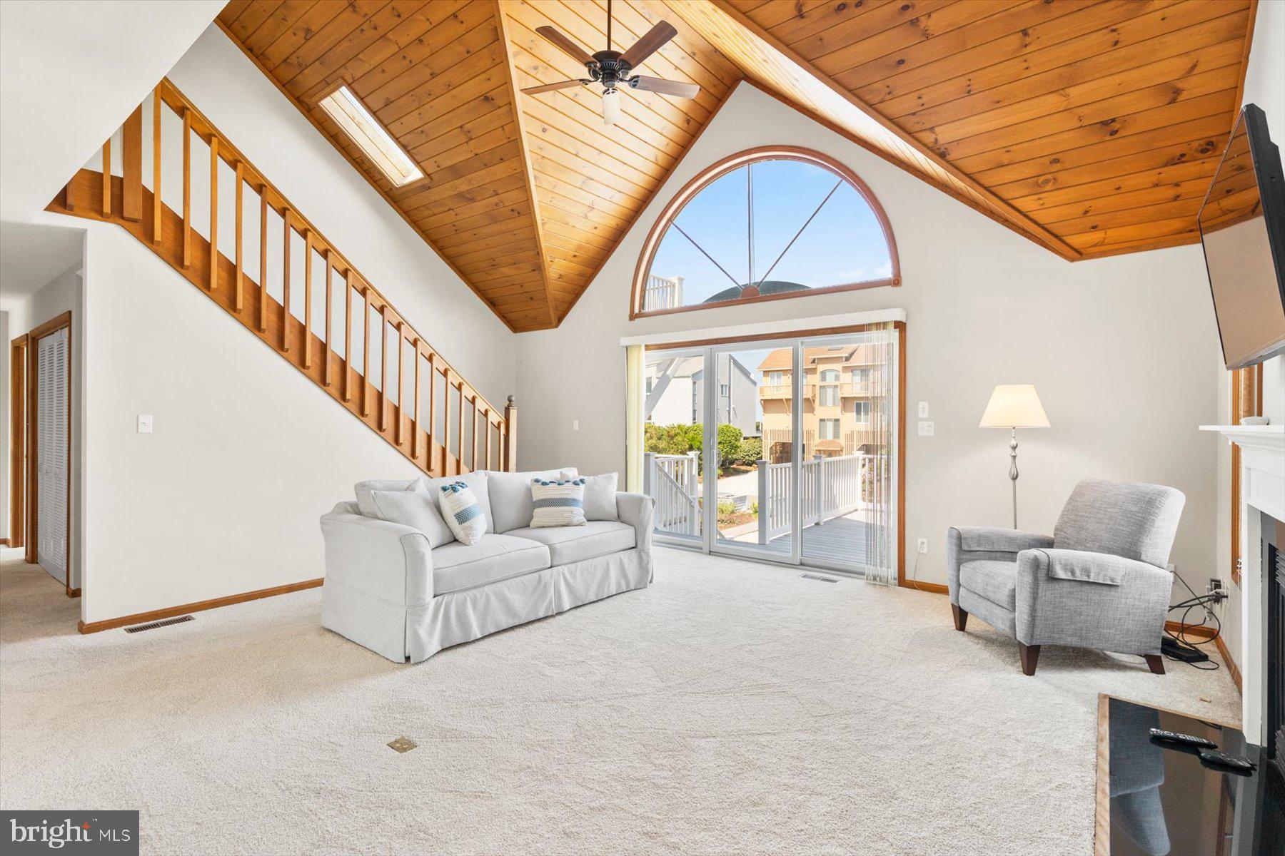 SEABREAK - Residential